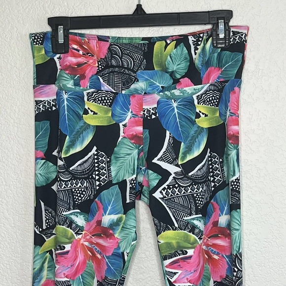 Onzie M/L Floral Palm Leaf Tropical Mid Rise Leggings Yoga Barre Athleisure Ab2 - Picture 4 of 6